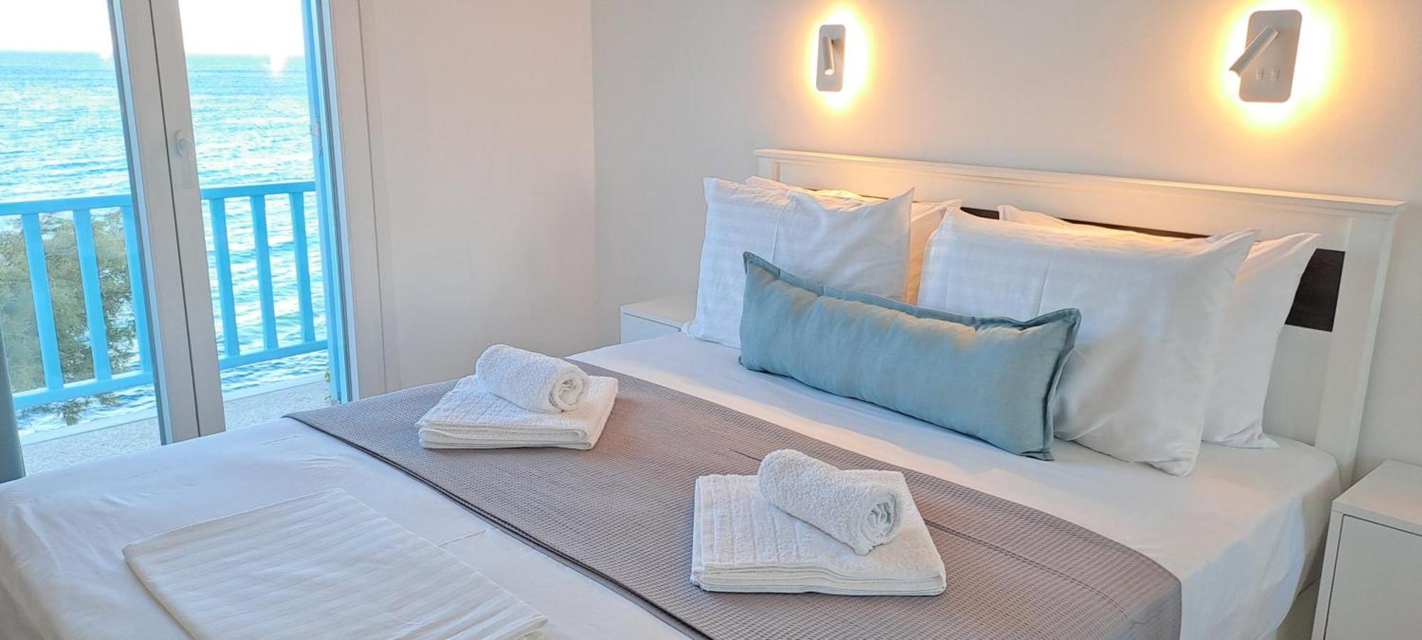 Dinas Inn Píszo Livádi Kültér fotó